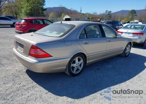 2006 Mercedes-Benz S 430 z USA, uszkodzony, nr VIN WDBNG70J06A476656